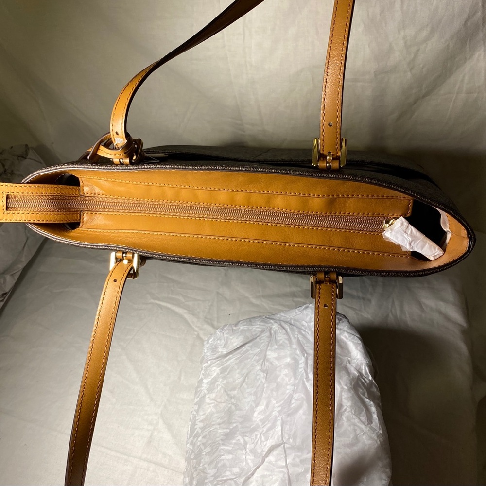 NWT Michael Kors Bedford Lg pocket tote - Picture 7 of 7